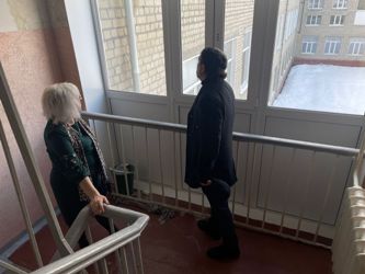 Илья Синицын посетил школу № 40 и обсудил с руководством учреждения вопросы капитального ремонта